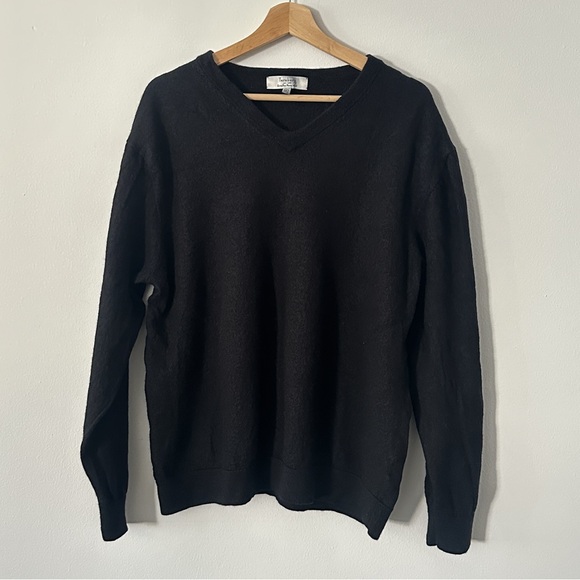 Turnbury Black Merino Wool V-Neck Sweater Size 3XT Actual Size XL Short - Picture 1 of 6